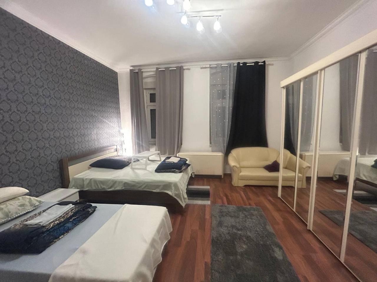 2 Room Apartament Messe エッセン エクステリア 写真